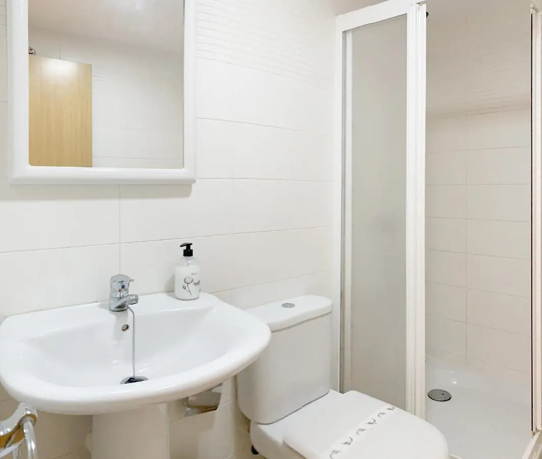 Malagadevacaciones- Suite Mendoza 0*, Malaga