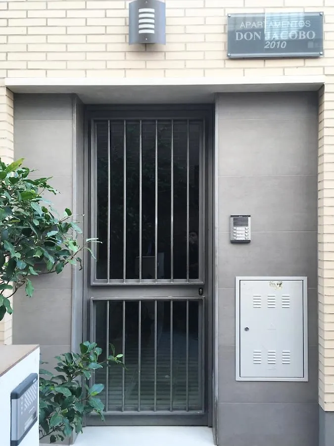 Malagadevacaciones- Suite Mendoza Apartment Malaga